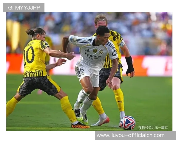 欧联杯激战：里昂与皇马战成平局神扑瞬间引发转会热议